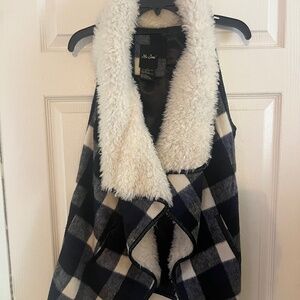 Faux fur vest